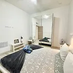 Apartament Luna En Centro, 1 Min De La Playa, Cocina Completa Y Wifi *
