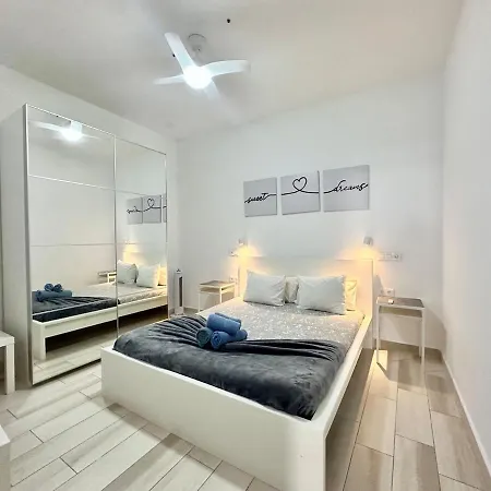 Luna En Centro, 1 Min De La Playa, Cocina Completa Y Wifi Διαμέρισμα *