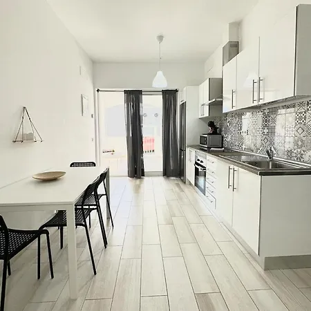 Διαμέρισμα Luna En Centro, 1 Min De La Playa, Cocina Completa Y Wifi Cotillo