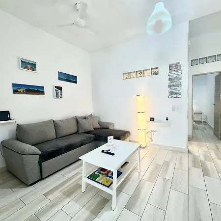 Luna En Centro, 1 Min De La Playa, Cocina Completa Y Wifi Apartament *