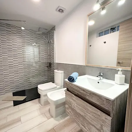 Luna En Centro, 1 Min De La Playa, Cocina Completa Y Wifi * Cotillo
